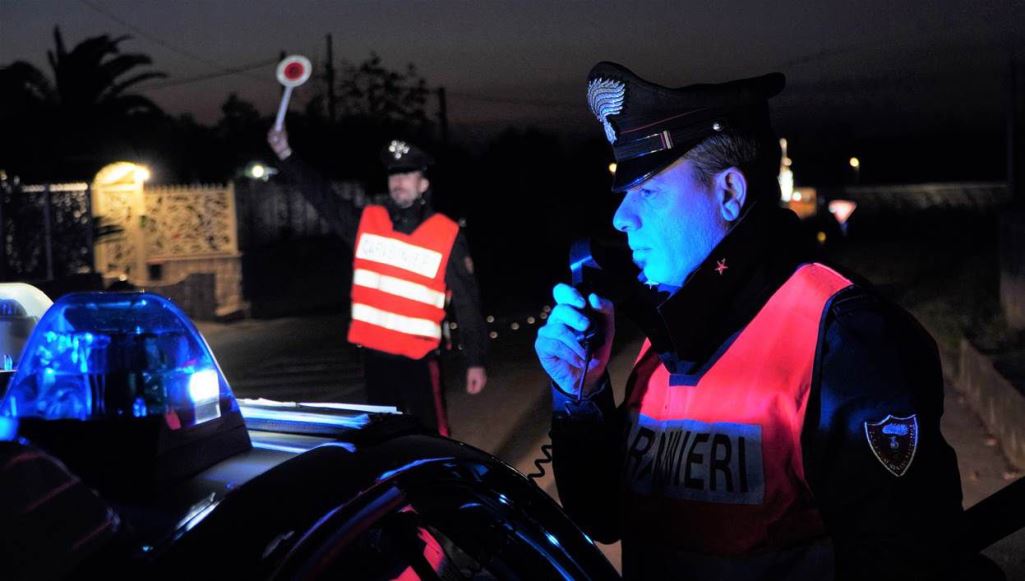 Castel Volturno, arrestato spacciatore durante inseguimento in ci