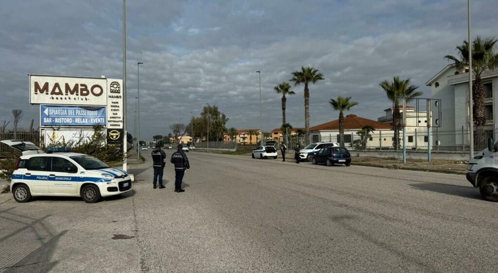Castel Volturno, raffica di sequestri per auto irregolari