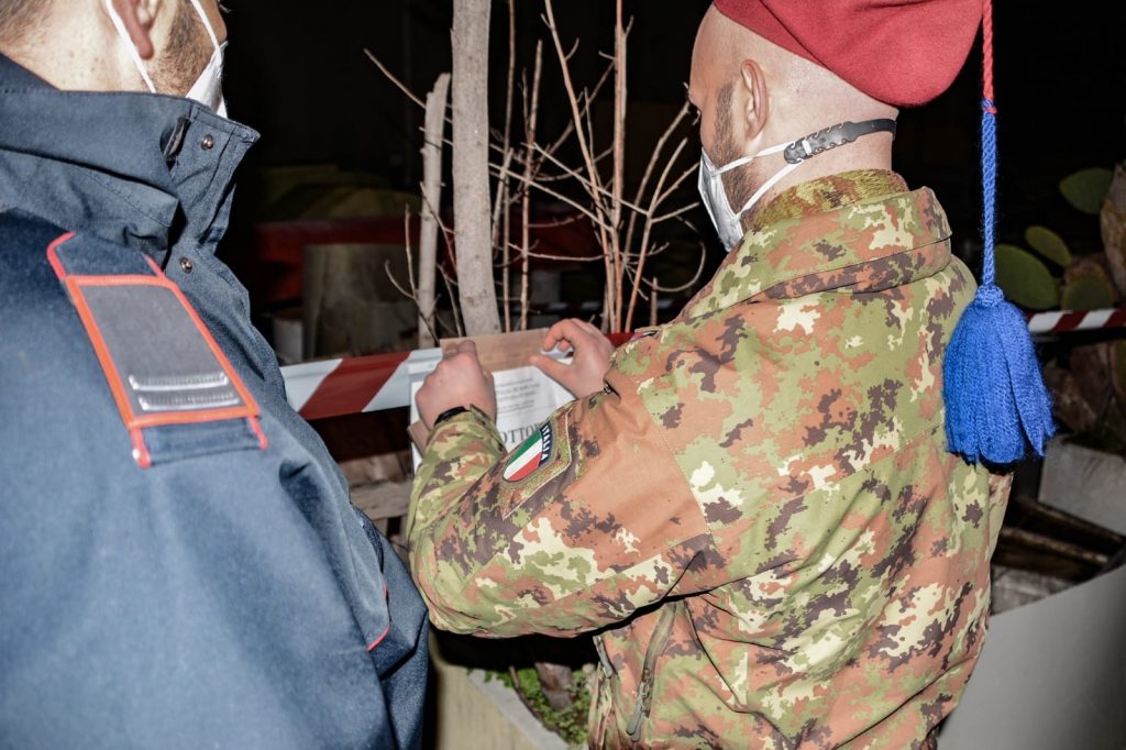 Incendio rifiuti nel litorale domizio: arrestato 44enne