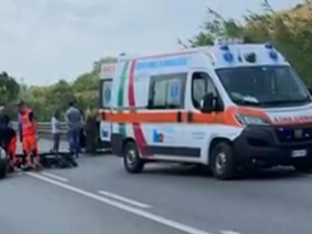 Incidente stradale tra Carinola e Falciano: traffico bloccato