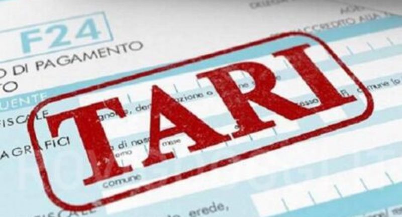 Mondragone e la crisi dei tributi: 20 anni di gestione contestata
