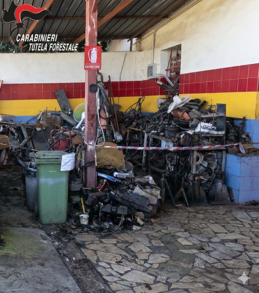 Officina a Cellole: denunciato per gestione illecita di rifiuti