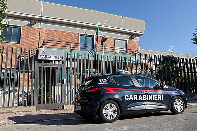 Fuga sulla via Domitiana: denunciato uomo a Castel Volturno